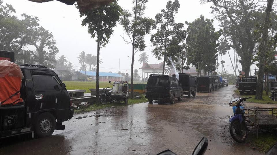 Sekitar Pukul 16.00 Wib ,Hujan dan Angin Kencang di Natal Madina