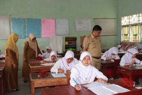 Pagi Ini UN SD di Madina Sukses dan Lancar