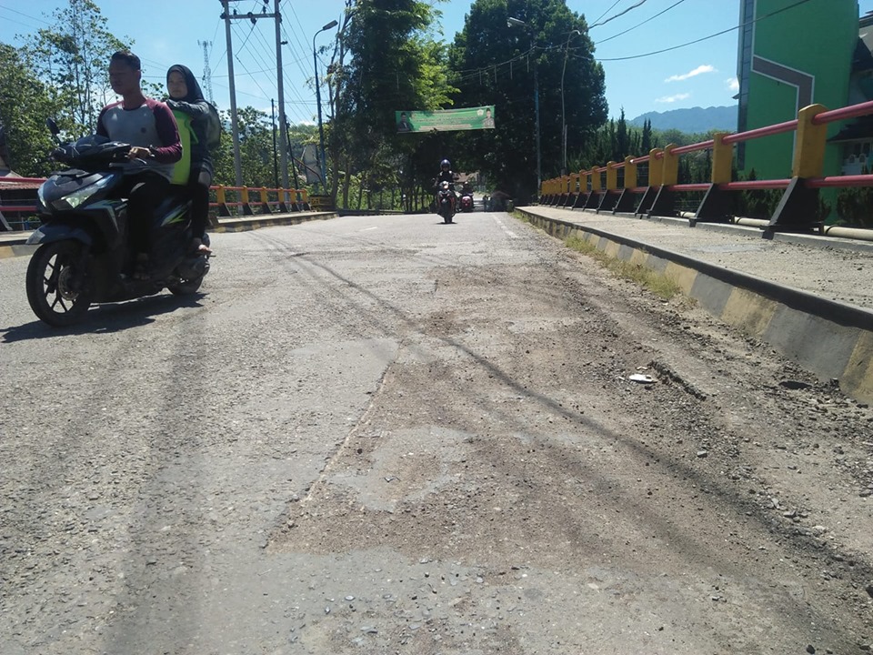 Pradiksi Supir Angkot, Jalinsum di Madina Ditambal Sulam Tidak Tahan