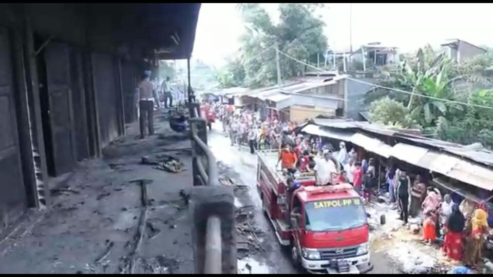 Masyarakat Protes Bupati,  Mobil Damkar Pemda Madina “ Batuk “ Perlu Diganti