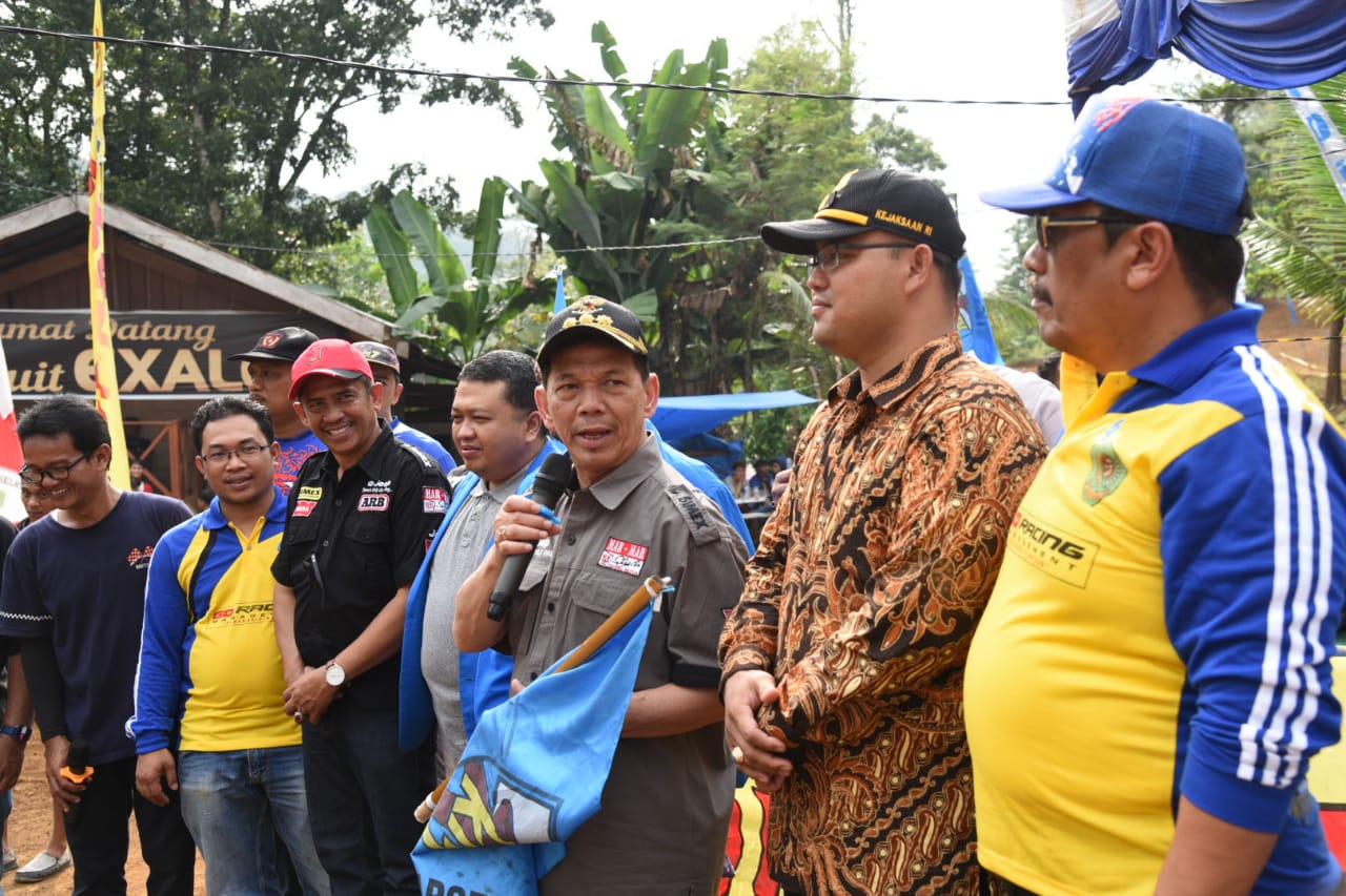 Ratusan Pembalap Ikuti Tapsel Super Grasstrack Becak Cross 2019