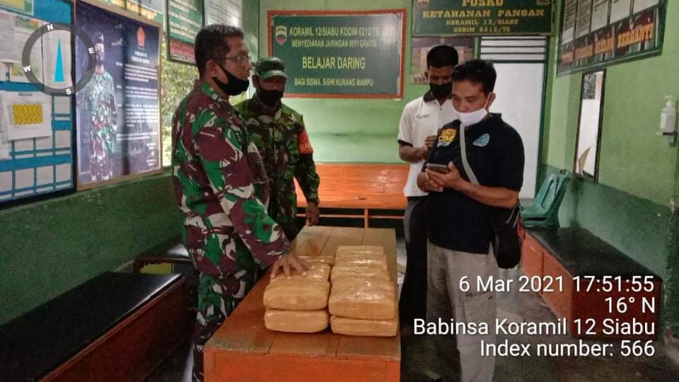Babinsa Kodim 0212/TS Gagalkan Pengiriman 14 Kg Ganja Kering ke Jakarta