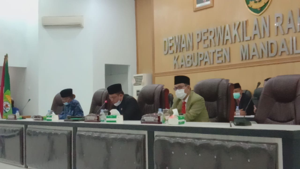 Rekom Pansus DPRD Madina, Tragedi PT.SMGP ” Mengambang ” Wargapun Bingung