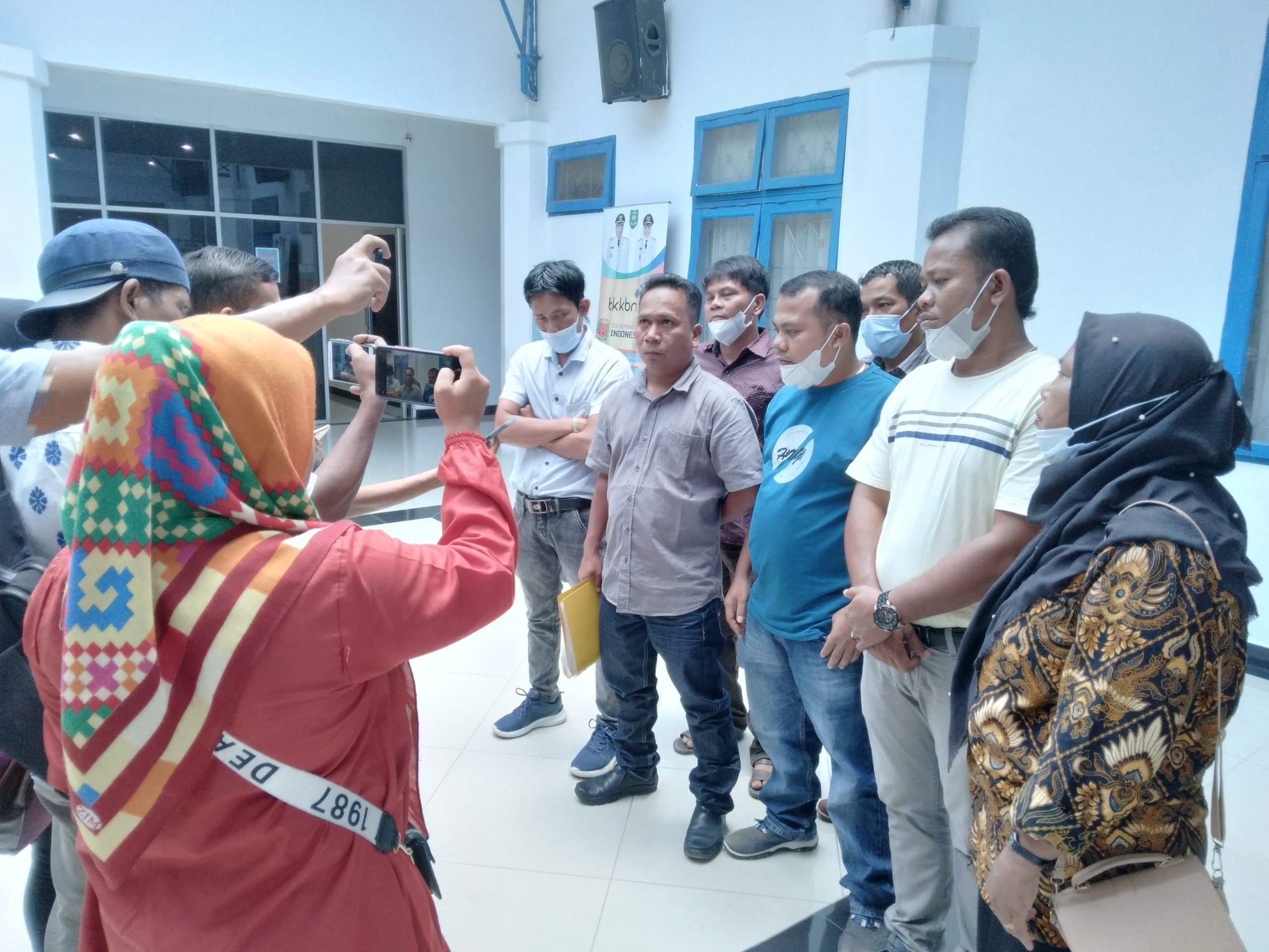 Kembalikan Lahan Warga Kampung Kapas 1 Kec.Batahan