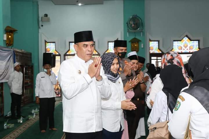 Halal Bihalal Pemda Madina di Masjid Nur Ala Nur Sukses