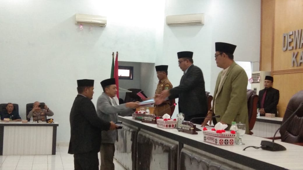 Dipimpin H.Harminsyah Batubara,SH, Paripurna Reses DPRD Madina Sukses