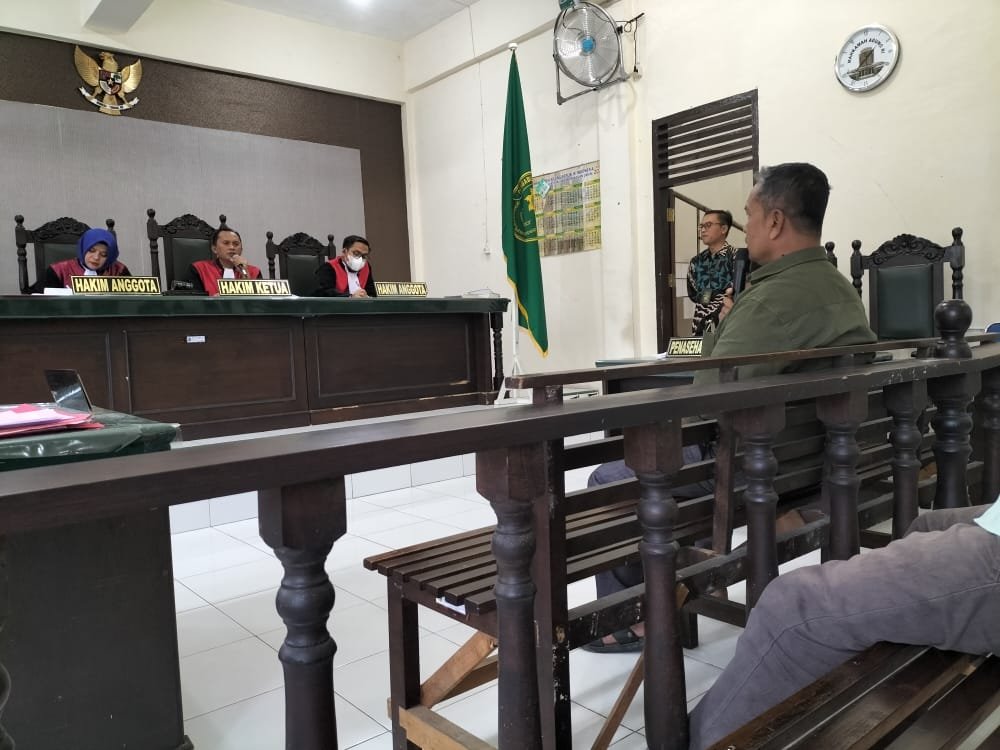 Sidang PETI, Kepala Desa Akui AAN Penambang Emas di Desa Ampung Padang.