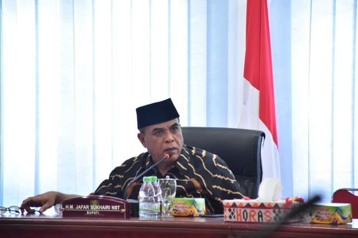 Bersama Kuasa Hukum,Bupati dan Wakil Bupati Madina Diskusi Anti Korupsi