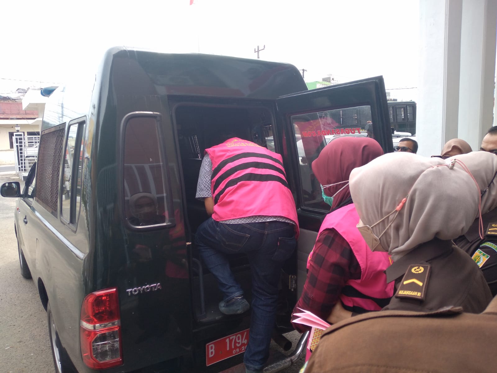 ” Korupsi ” BTT Covid -19, Kadis dan Bendahara Dinas Kesehatan P.Sidimpuan Ditahan