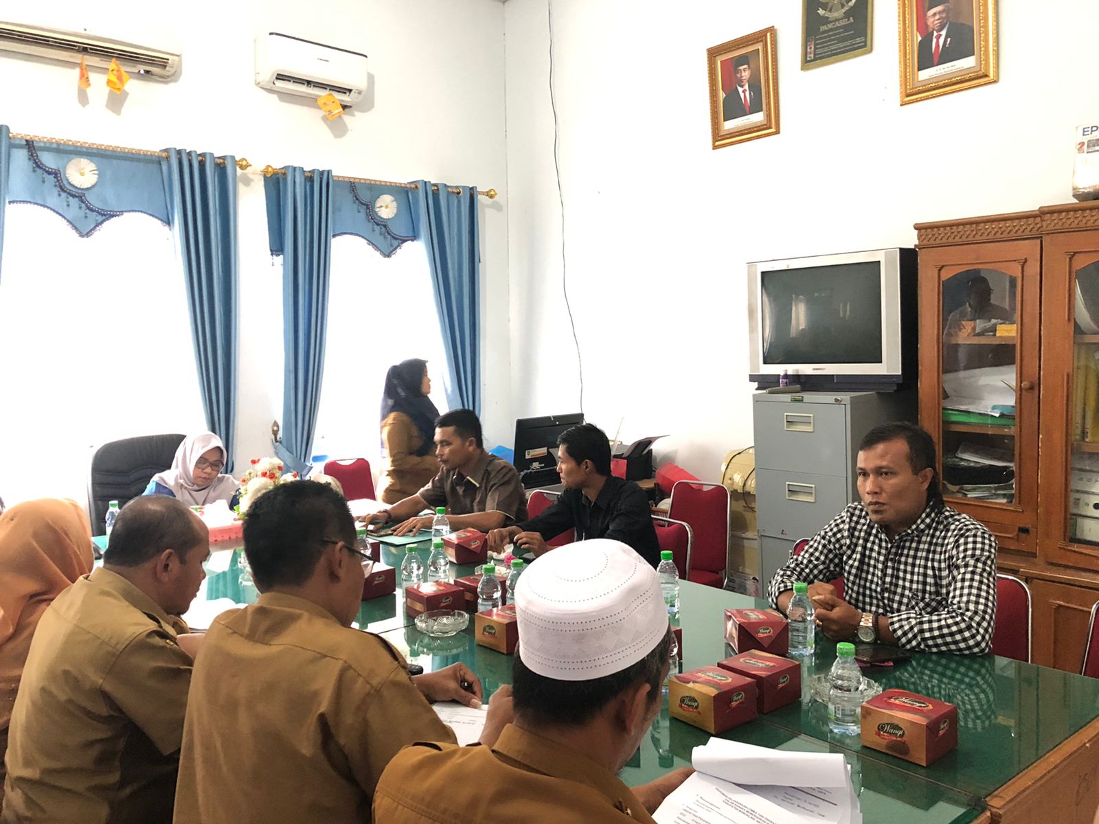 Mengikuti RDP Komisi 1 DPRD Dengan Korwil Dispen Madina (1)