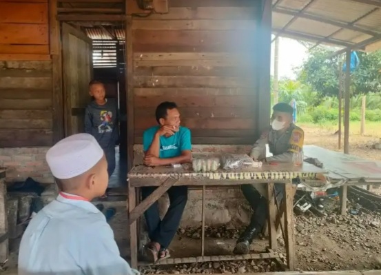 Brigadir M.Rambe Ajak Warga Lumban Dolok Patuhi Prokes dan Jaga Kamtibmas