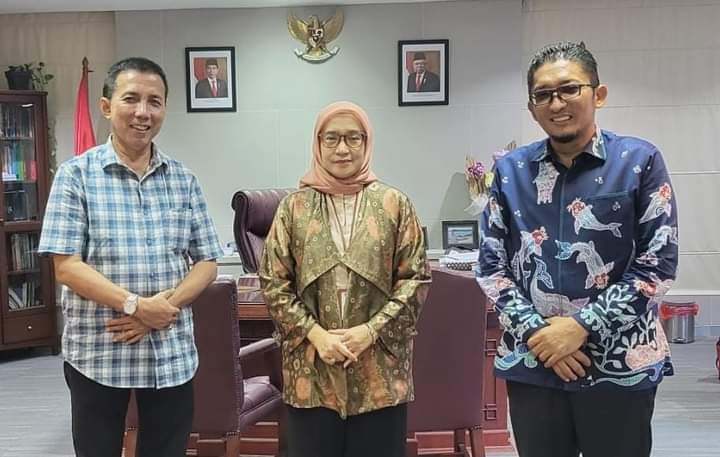 Terbang ke Jakarta, Walikota Padang Perjuangkan Nasib Pegawai Honorer