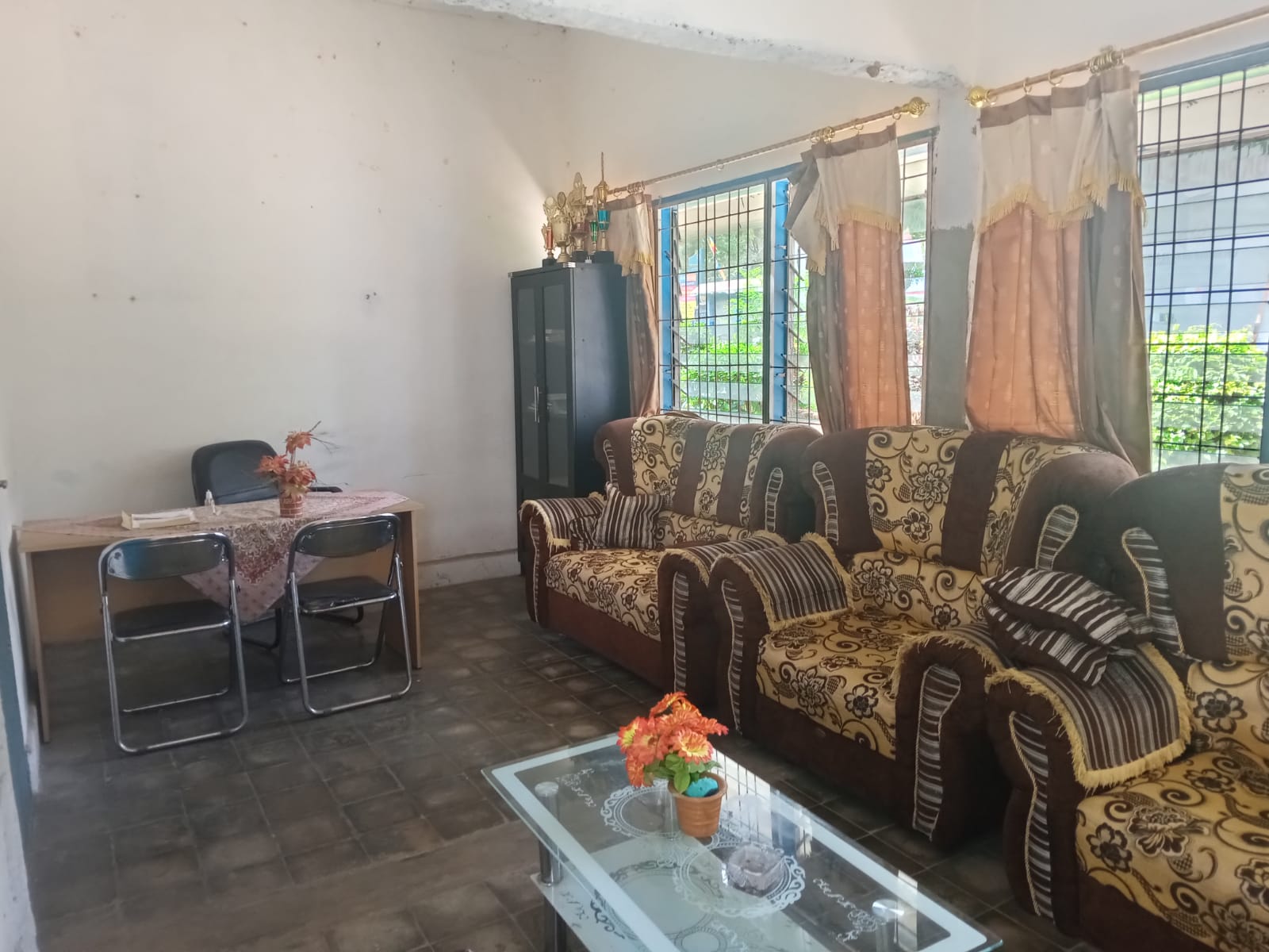 LSM TAMPERAK : Sekcam Siabu Jarang Masuk Kantor