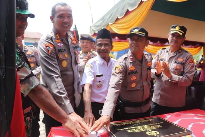 Polsubsektor Sinunukan Polsek Batahan Diresmikan Kapolres Mandailing Natal
