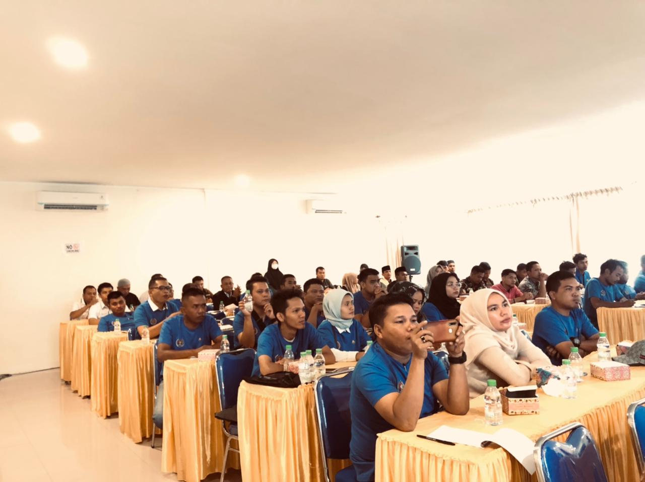 Peserta Wartawan, PWI Madina Gelar Seminar Tentang Geothermal