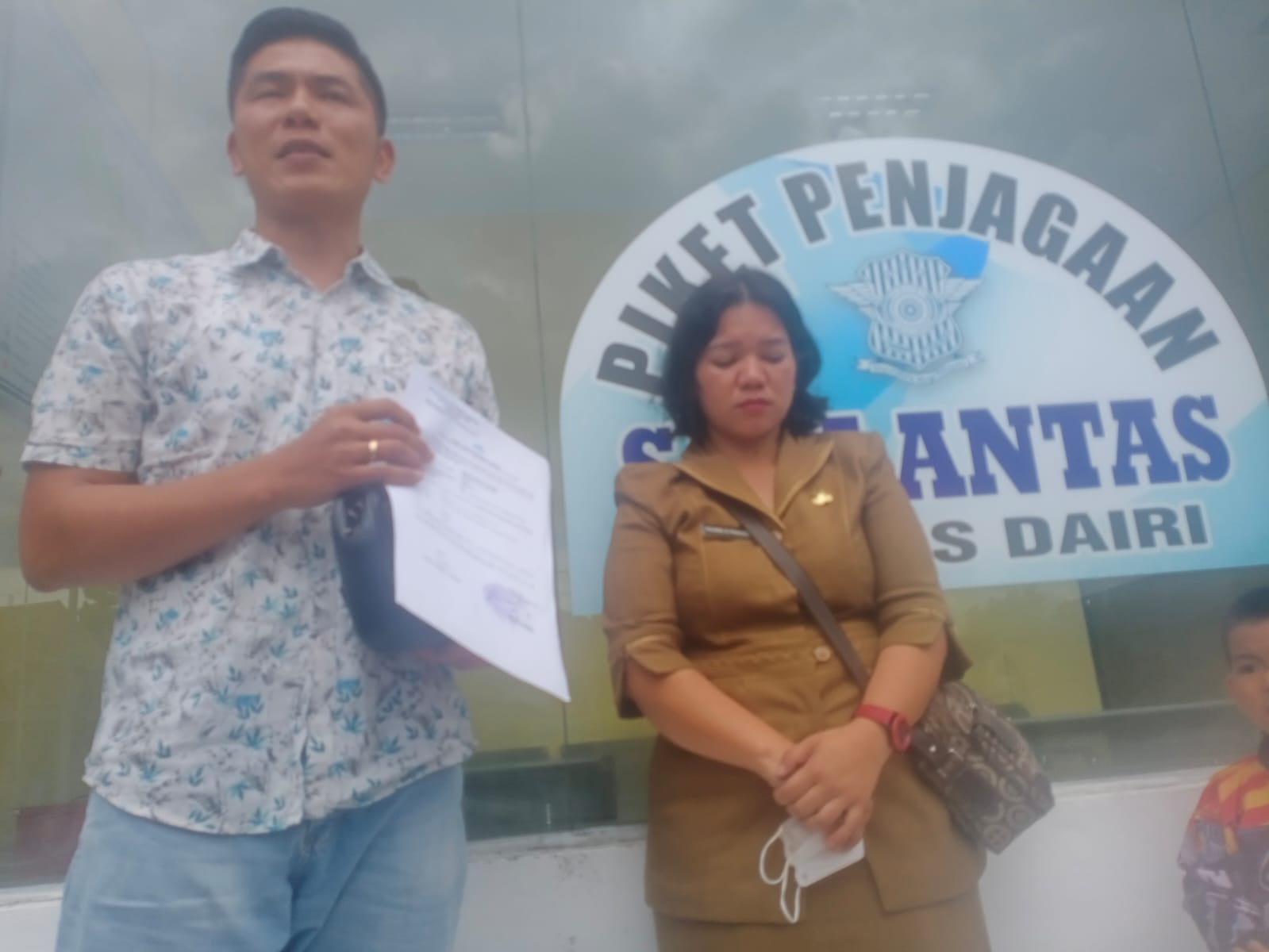 Istri Mendiang TNI, Korban Penganiayaan dan Pengeroyokan Belum Mendapat Keadilan di Polres Dairi