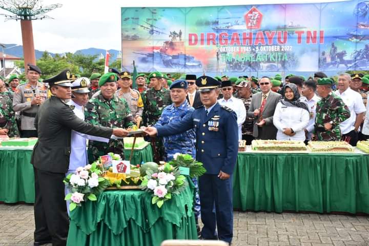 Dihadiri Wakil Bupati Madina, HUT Ke- 77 TNI di Tapsel Sukses