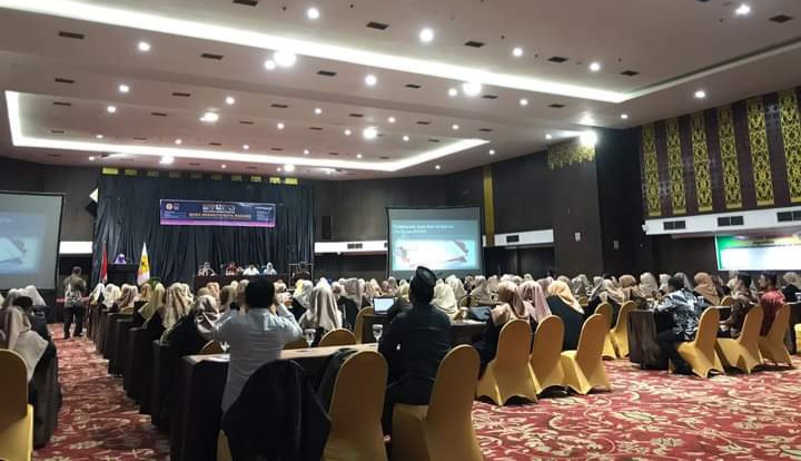 Guru di Padang Bakal Terbitkan 345 Buku di Tahun Ini