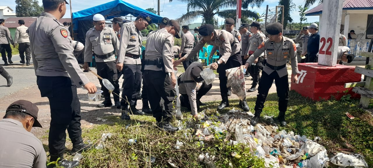 Kapolres Madina Kerahkan 122 Orang Personil Amankan Demo di PT.RPR Kec.Muara Batang Gadis