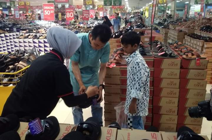 Rio Supriyanto, Pengangkut Pasir Yang Beruntung