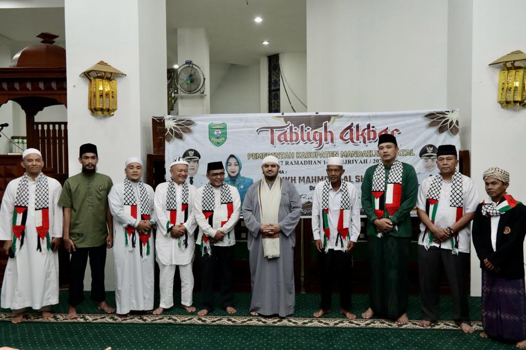 Tabligh Akbar, Pemkab Madina Hadirkan Syekh Mahmoud Alshawish dari Palestina