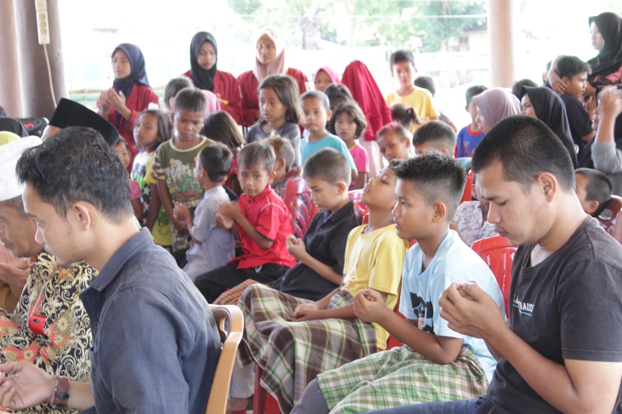 Kerjasama Dengan Dinkes, DEM STAIN Madina Baksos Sunat Massal