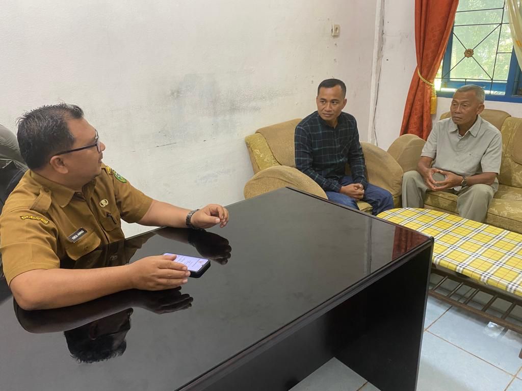 Pj.Kades : Bungkam, Soal Perangkat Desa, Camat Ulu Pungkut : Belum Menerima Pemberitahuan