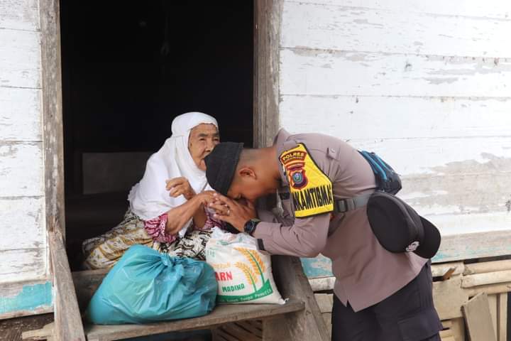 Warga Kec.Hutabargot Apresiasi Kapolres Madina