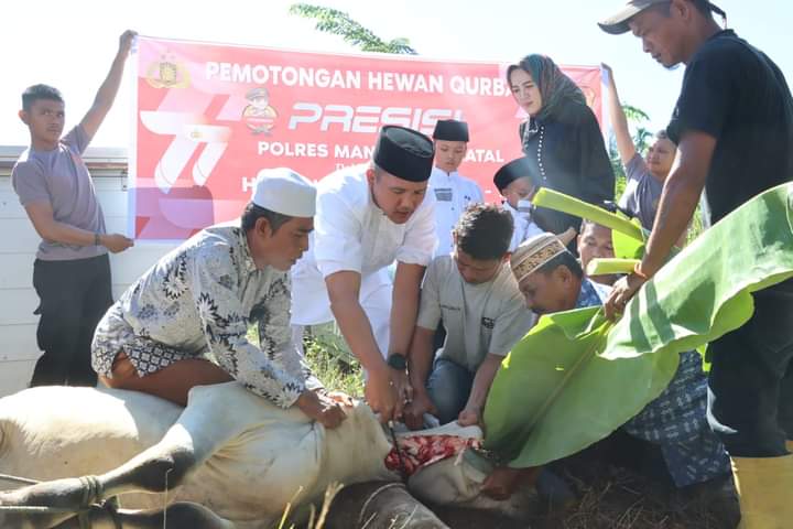 Polres Mandailing Natal Rayakan Idul Adha dan Potong Hewan Qurban 1443 H / 2023 M