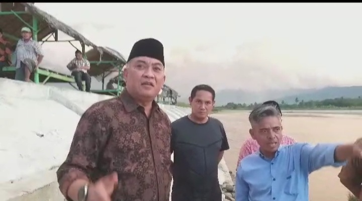 Warga Desa Rumbio Ucapkan Terimakasih Kepada H.Harun Musthafa Nasution