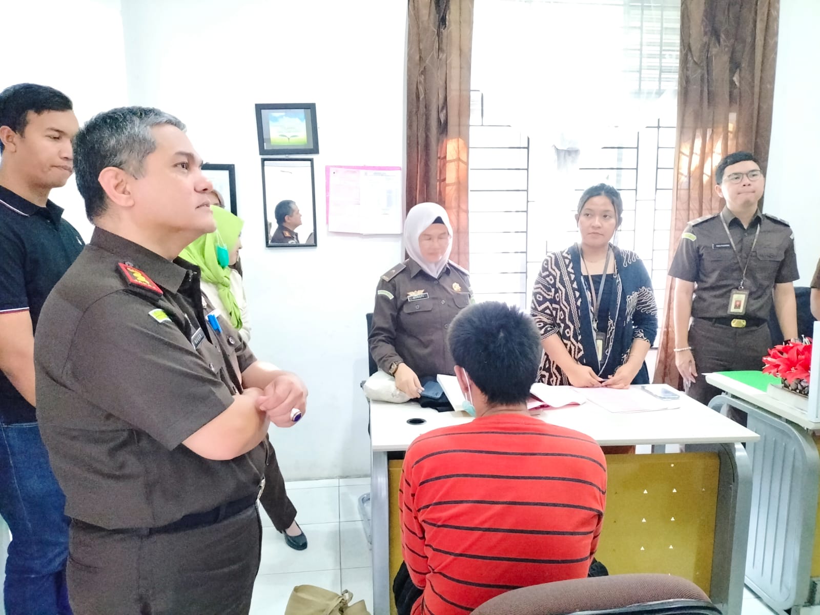 Berkas Pelimpahan Tersangka Narkoba Kejagung di Terima Kejari Mandailing Natal