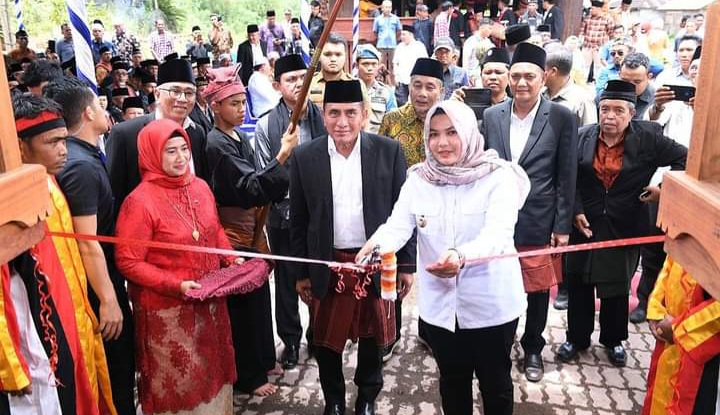 Gubsu Resmikan Pemugaran Cagar Budaya Bagas Godang Ulu Pungkut Kab. Madina.