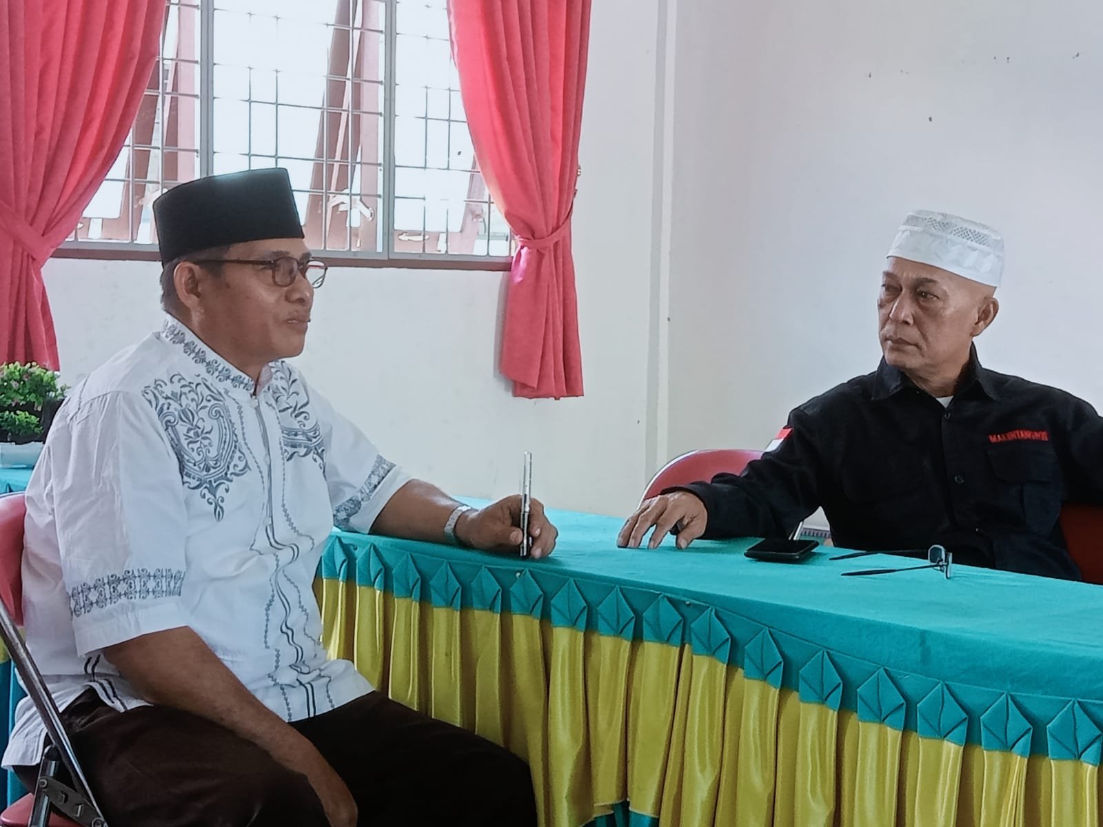 ” Sahabat Pers ” Untuk Kasek SMK Negeri 1 Panyabungan