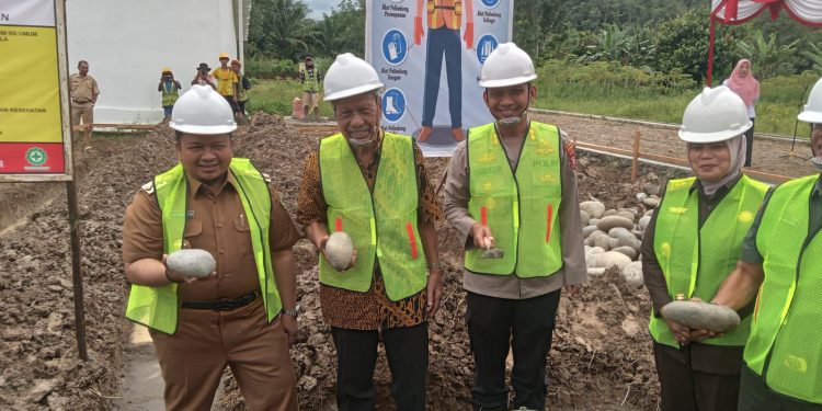 Bupati Tapsel Hadiri Peletakan Batu Pertama Pembangunan RSU Pintu Padang