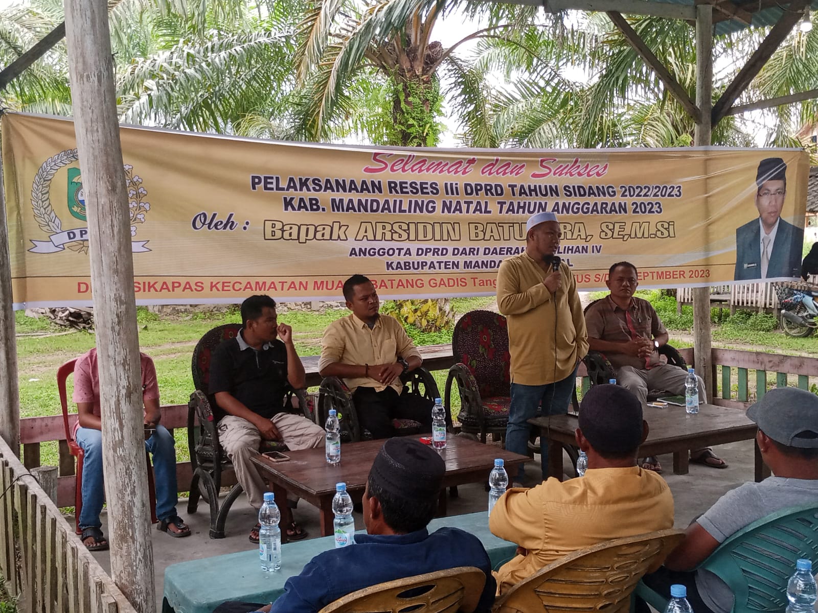 Arsidin.Batubara.SE.M.Si Anggota DPRD Madina Fraksi Golkar Reses di Kec.Muara Batang Gadis