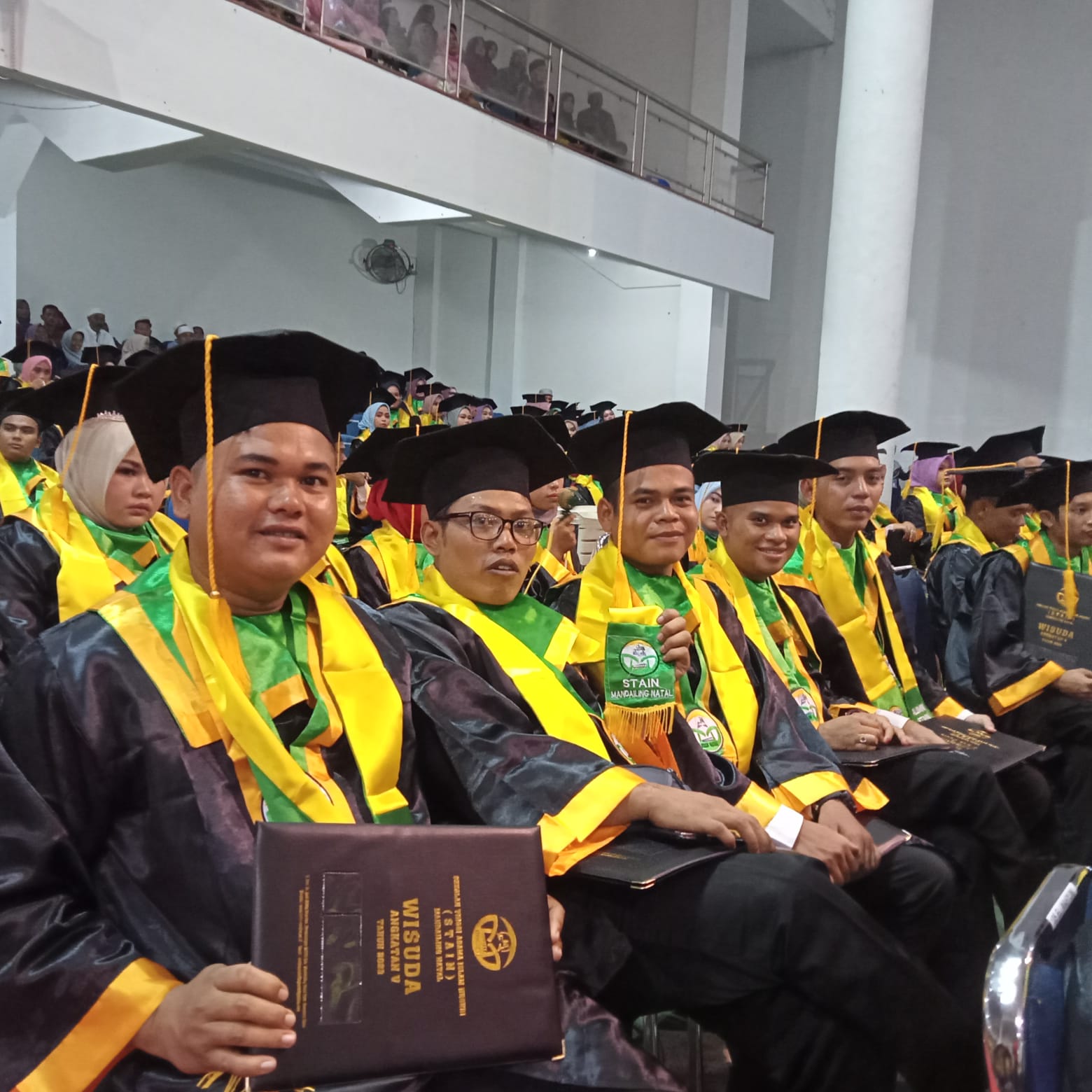 Bupati Ucapkan Selamat Kepada 313 Wisudawan STAIN Mandailing Natal