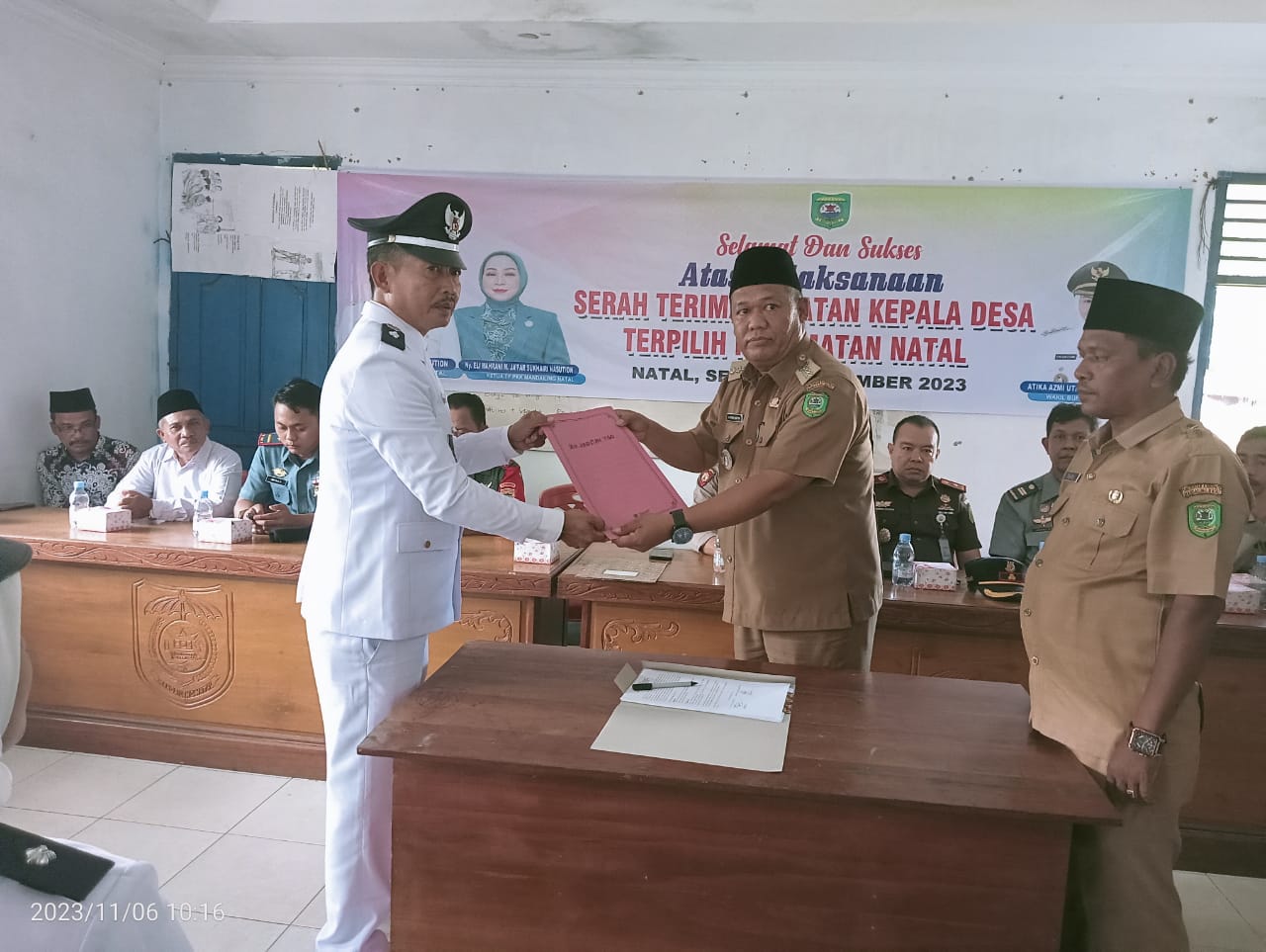 Sertijab 20 Kades di Kec.Natal Sukses, Kades Ucapkan Terimakasih