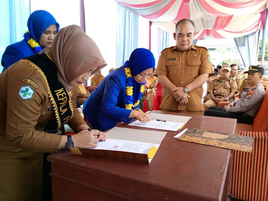 Tim Surveyor Akreditasi di Puskesmas Muarasoma Kec. Batang Natal