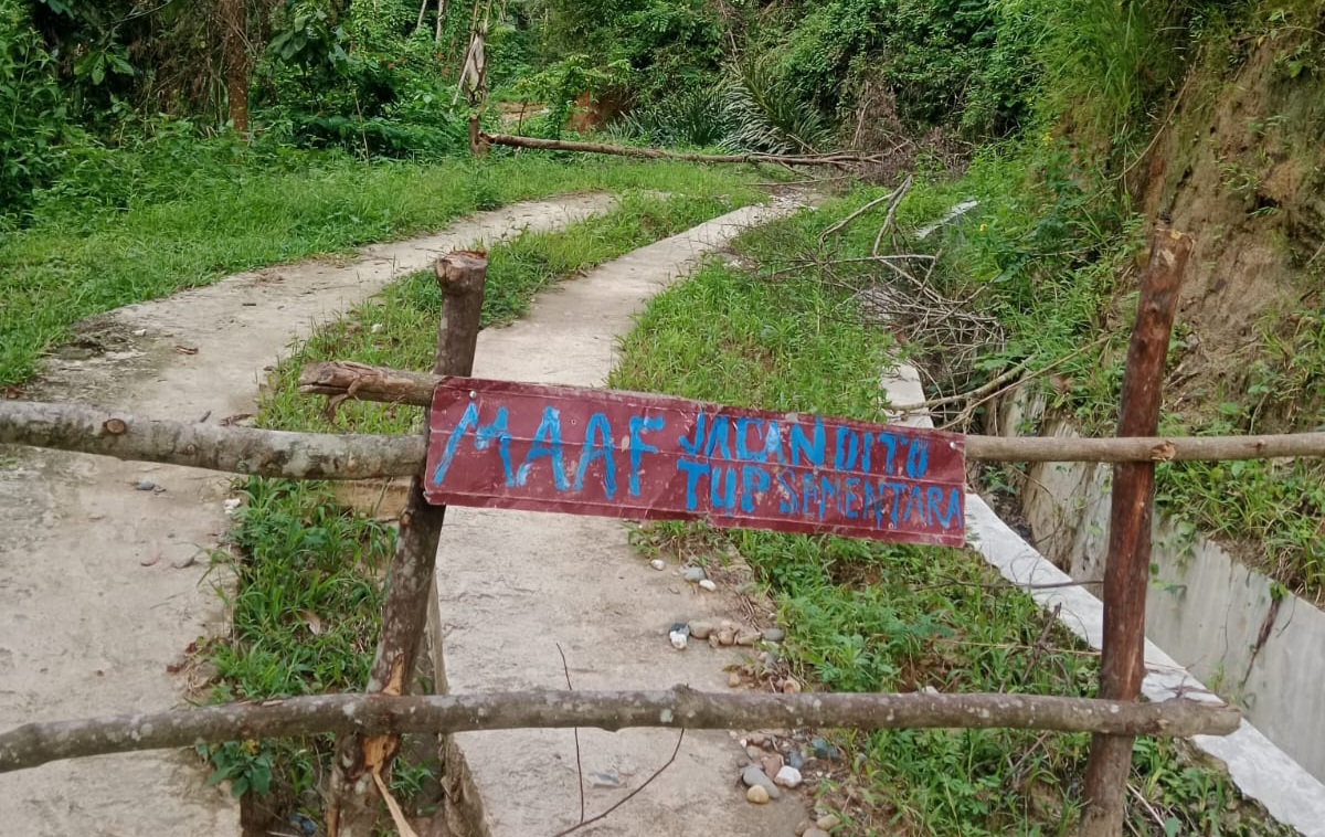Breaking News, Jalan Ditutup Pemilik Tanah, Warga Bondar Panjang Tuo Kec.Muarasipongi Datangi Malintang Pos Group