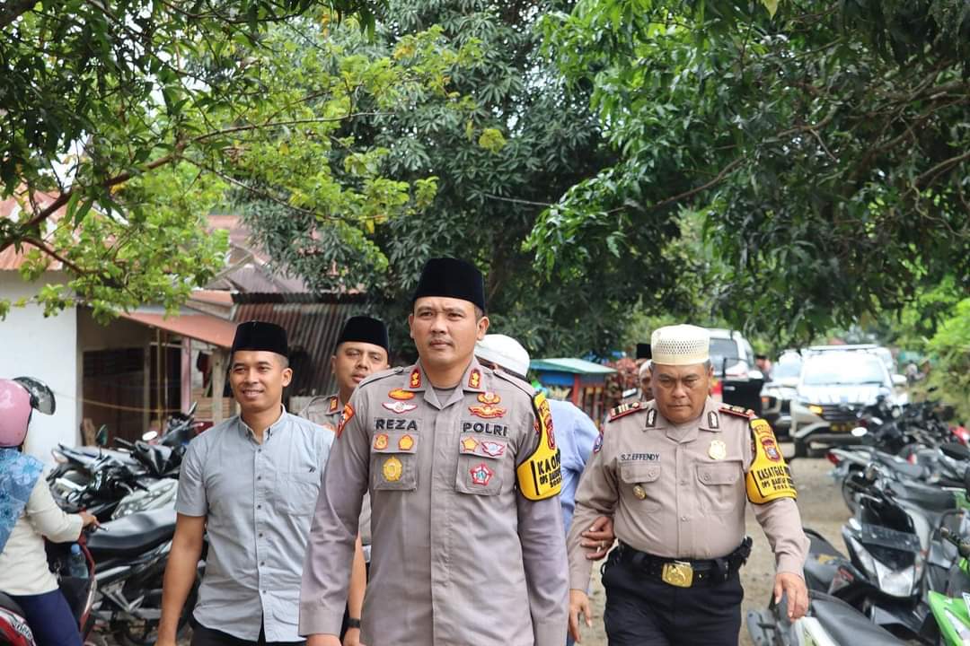 2 Tahun Bersama AKBP.HM.Reza Chairul Akbar Siddiq.S.IK.SH.MH di Mandailing Natal (1)