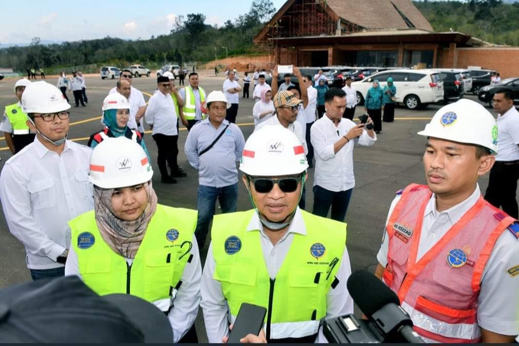 Pj.Gubsu Tinjau Progres Pembangunan Bandara Abdul Haris Nasution di Bukit Malintang