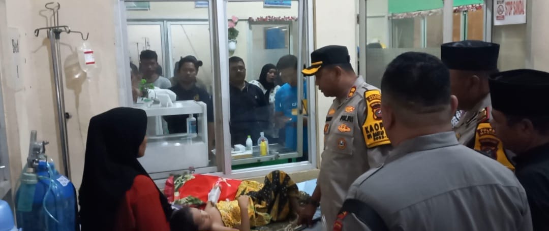 Kapolres Madina Kunjungi Ismi Korban Serangan Monyet