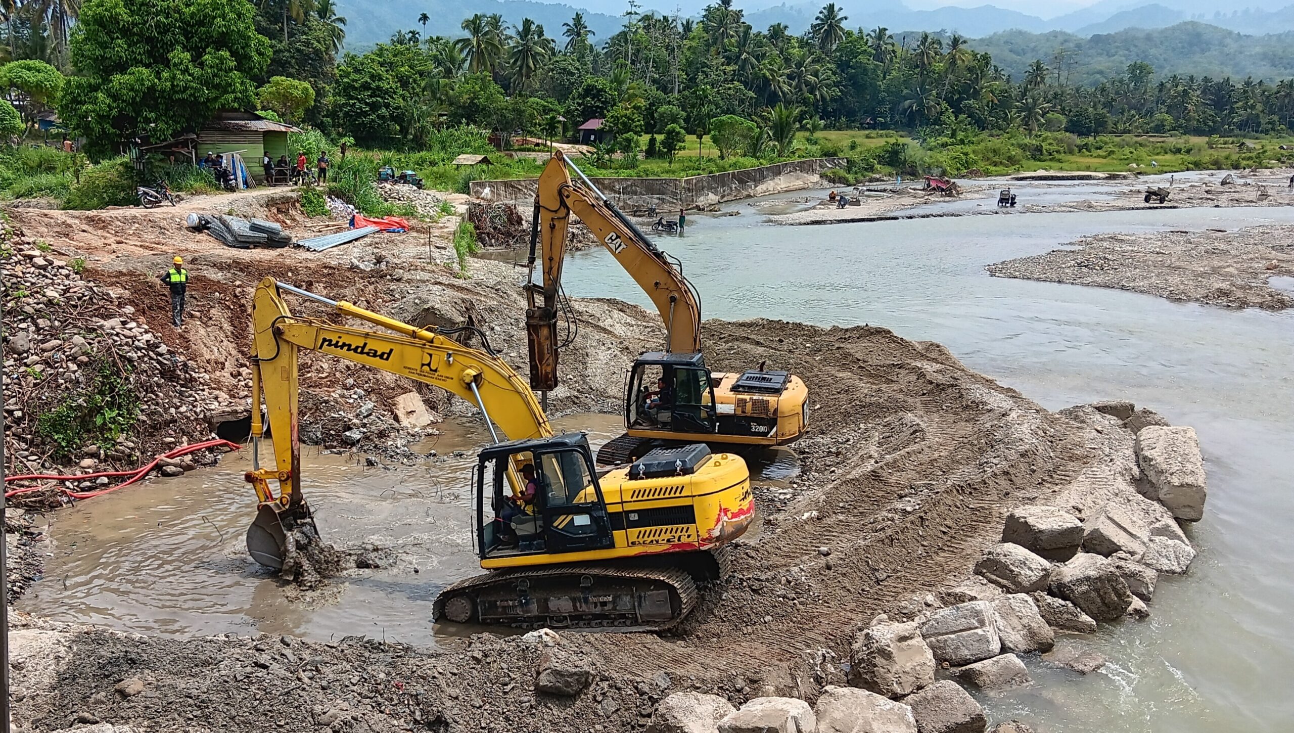 Anggaran Perbaikan Sipon Irigasi Batang Gadis ” Dikorupsi ” Kadis PUPR Mandailing Natal