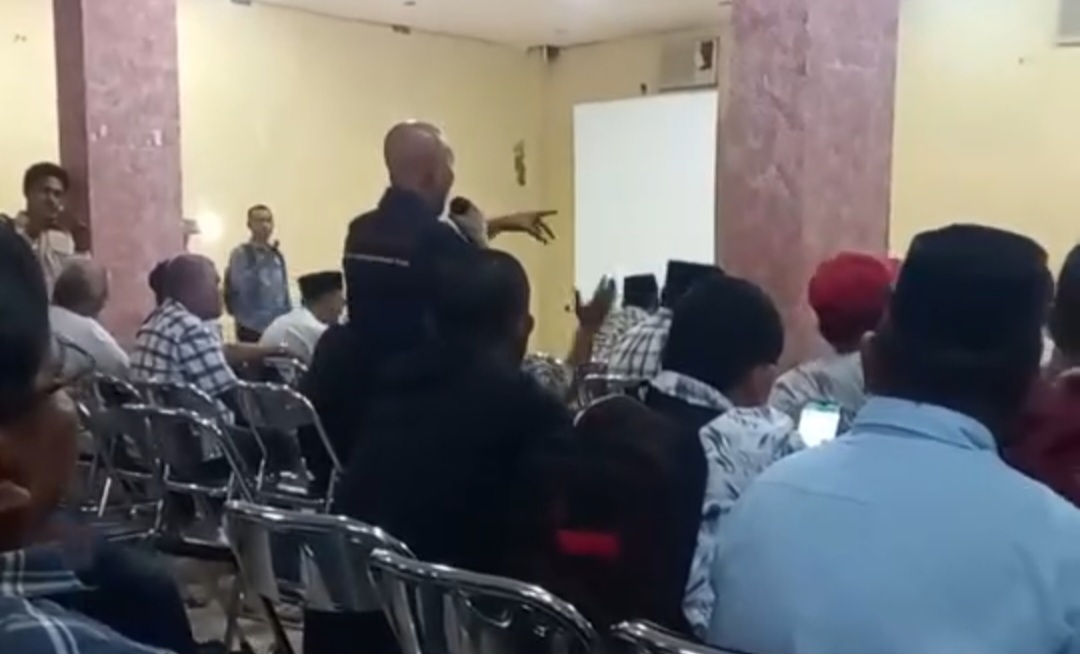 Wartawan Dialog Interagtif Dengan H.Ivan Iskandar Batubara Tentang Mandailing Natal (2)