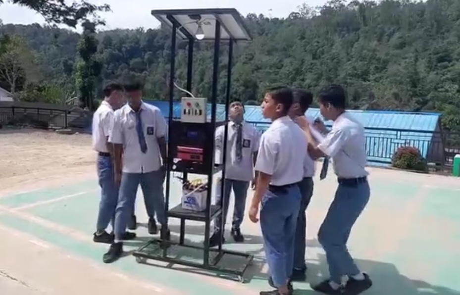 Soal SMKN 1Batang Natal, LSM Sarankan Ortu Siswa Melapor Ke – Kejaksaan Negeri Mandailing Natal