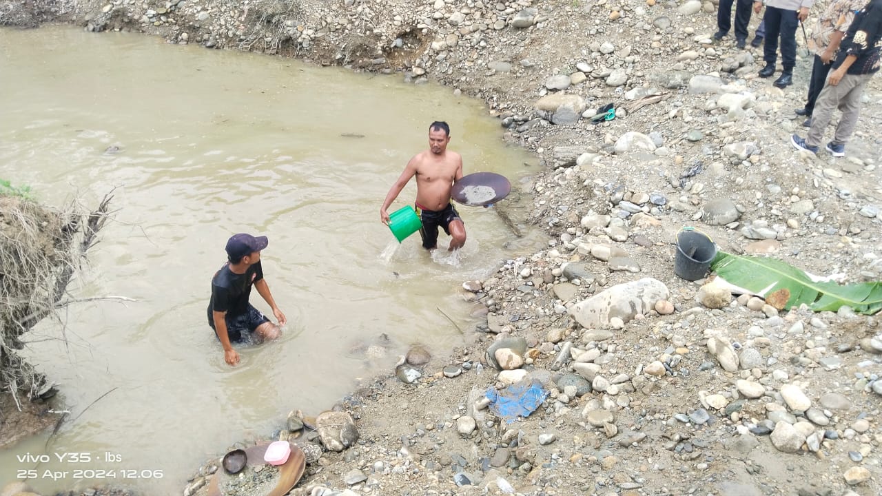 Alat Hisap Sabu Ditemukan Polres Madina Waktu Penertiban PETI di Kotanopan