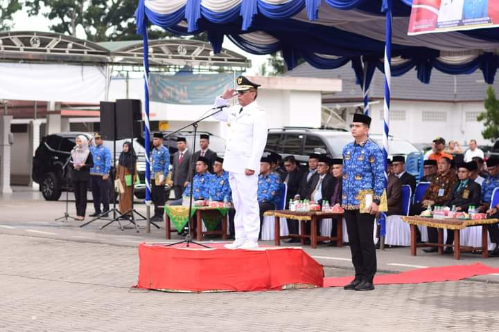 Bupati Pimpin Upacara Hari Otonomi Daerah di Mandailing Natal