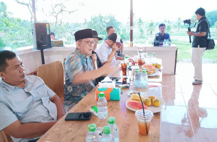 H.Ivan Iskandar Batubara Dari Adevaa Cafe Ajak Masyarakat Peduli Mandailing Natal ( 3 )