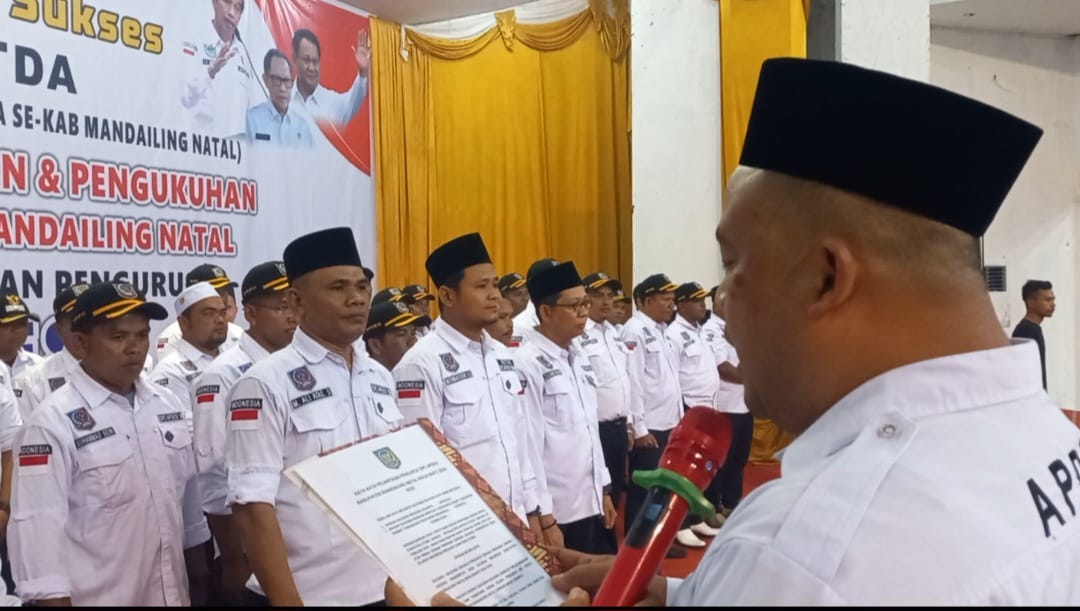 DPC.APDESI Madina Dikukuhkan ” Kolaborasi ” Dengan Semua Pihak