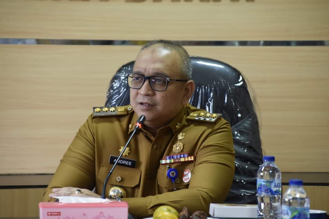 Pemko Padang Lakukan Penandatangan Komitmen Gerakan Nasional Sadar Tertib Arsip